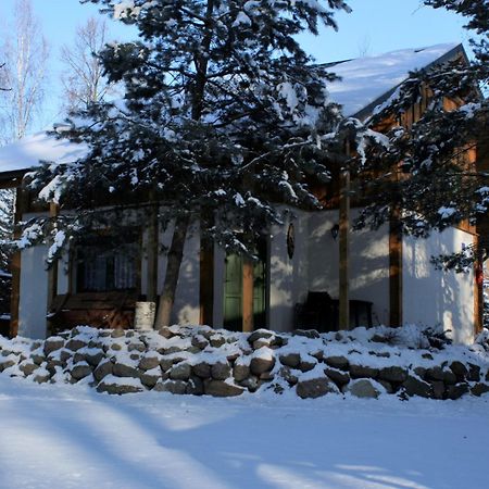 Stajnia Sarnowek Nad Jeziorem Rozany Rozajny Wielkie Oda fotoğraf